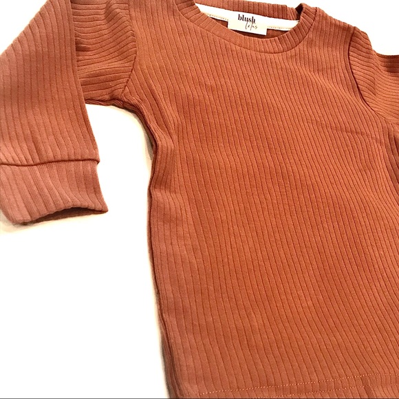 Blush Lotus | Baby Ribbed Cotton Set in Cognac | Various - Picture 11 of 12